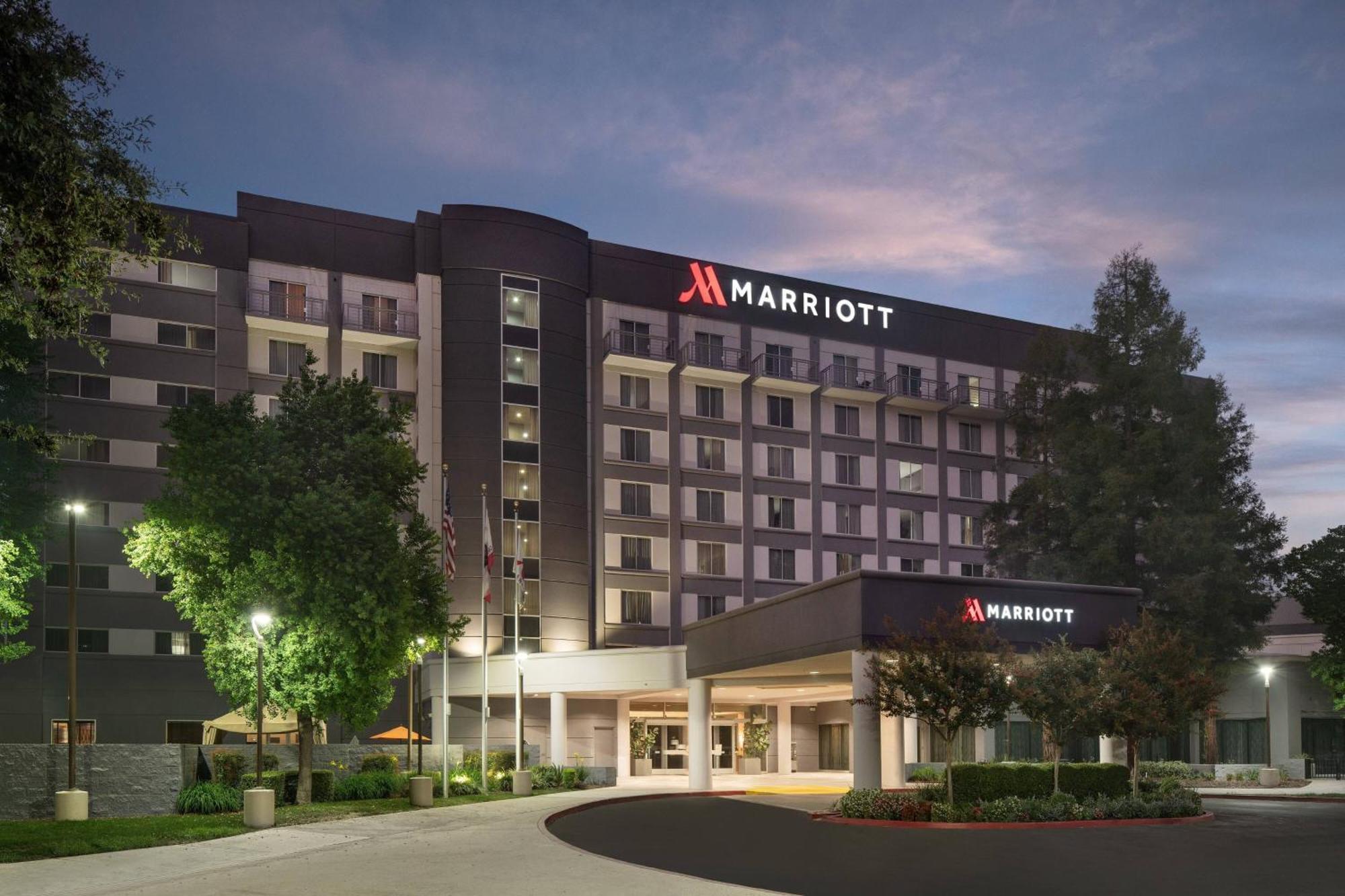 Visalia Marriott At The Convention Center Exterior foto