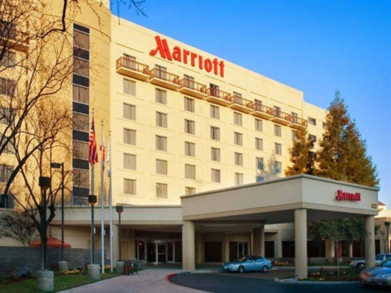 Visalia Marriott At The Convention Center Exterior foto