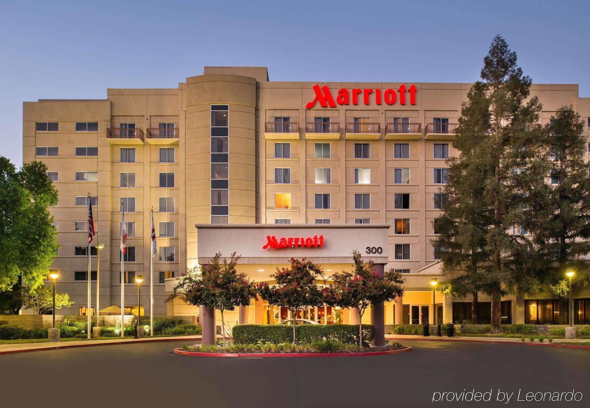 Visalia Marriott At The Convention Center Exterior foto